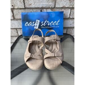 Easy Street Super Comfortable Women’s Sandals Size 8.5 WW Sand Color Sandals